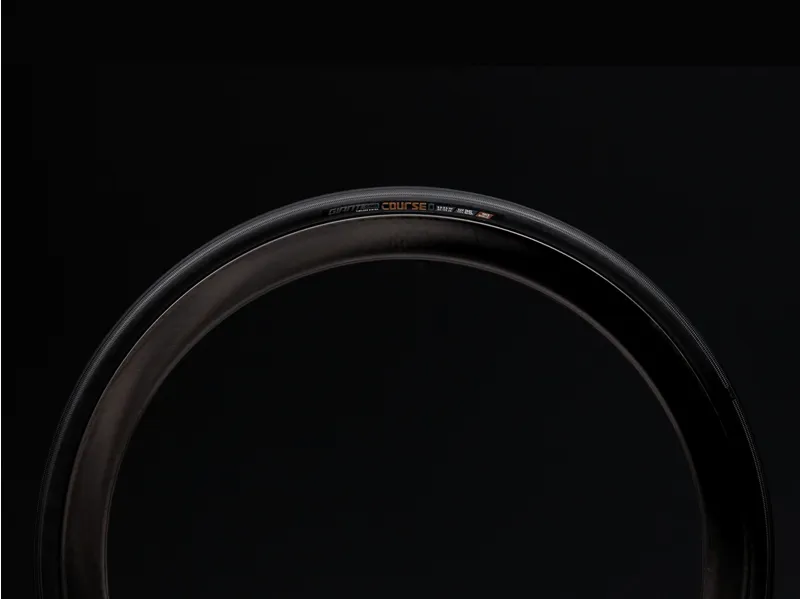 Giant Gavia Course 0 650B x 28c to suit Giant/Liv Seek-1